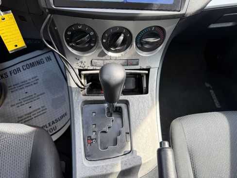 Used 2011 MAZDA MAZDA3 i Touring FWD image 15