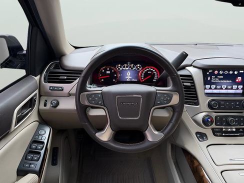 Used 2016 GMC Yukon Denali w/ Open Road Package image 34