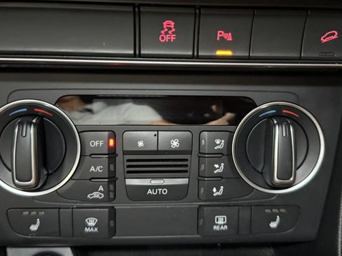 Used 2016 Audi Q3 2.0T Premium Plus image 23