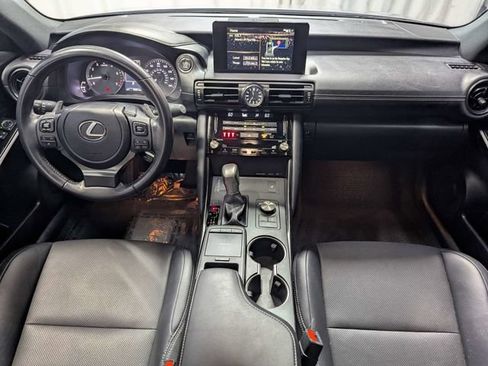 Used 2024 Lexus IS 350 F Sport RWD image 6
