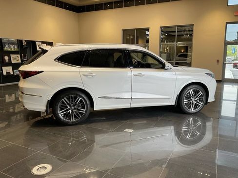 Certified 2026 Acura MDX SH-AWD w/ Advance Package image 6
