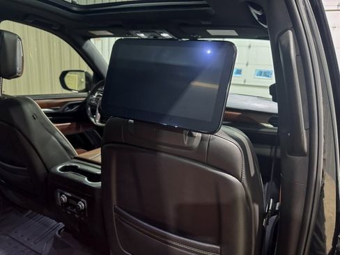 Used 2023 GMC Yukon Denali Ultimate image 27