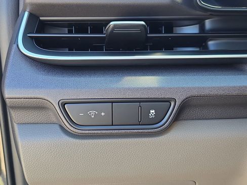 New 2026 Kia Carnival EX image 28