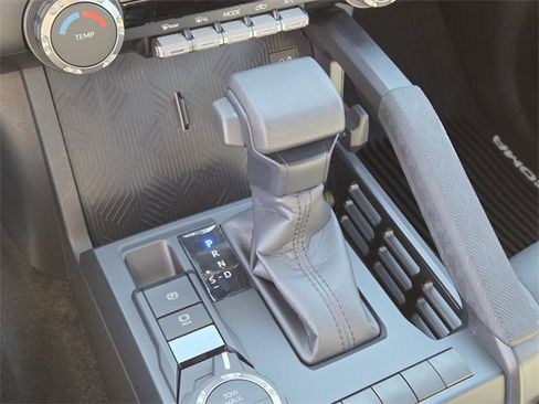 Used 2024 Toyota Tacoma SR5 image 23