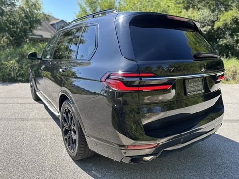 Used 2024 BMW X7 xDrive40i image 7