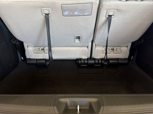 New 2026 Honda Odyssey Touring image 17
