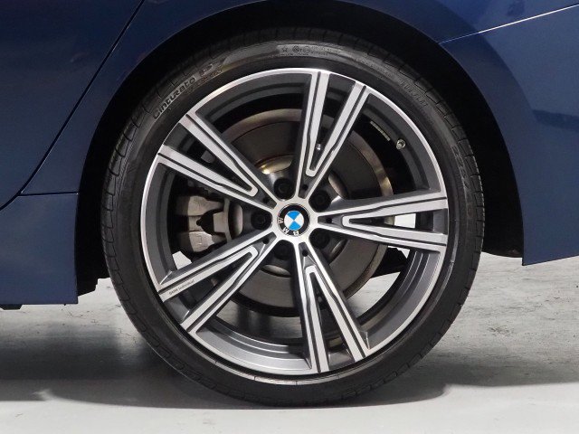 Used 2024 BMW 330i Sedan w/ Premium Package RWD image 52