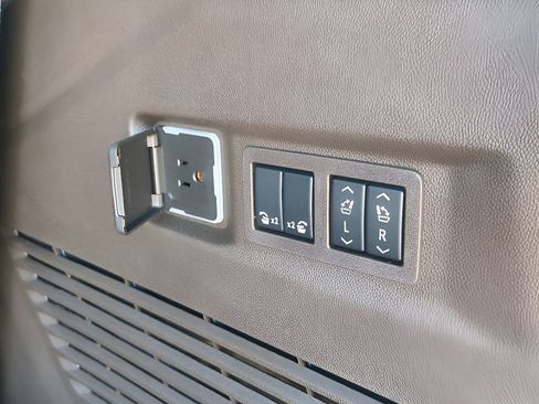 New 2026 Chevrolet Tahoe Z71 w/ Comfort Package image 9