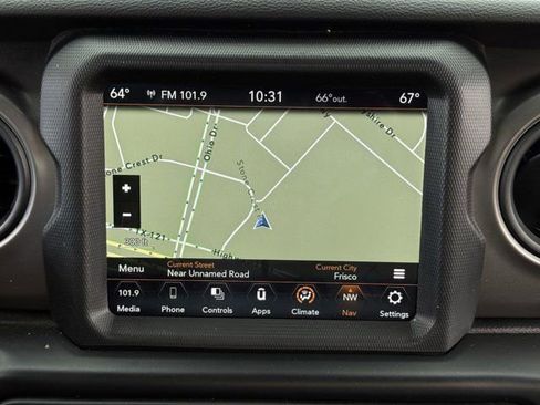 Used 2022 Jeep Gladiator Sport image 18