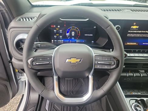 New 2026 Chevrolet Colorado LT w/ LT Convenience Package AWD/4WD image 24