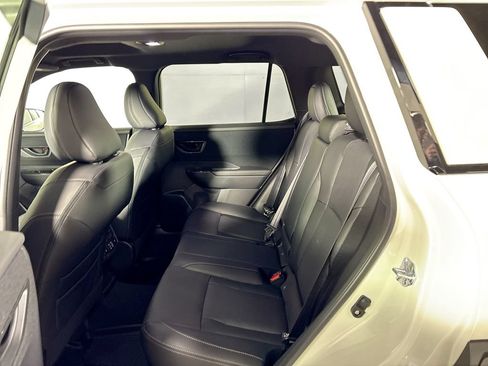 New 2026 Subaru Outback Limited AWD/4WD image 21