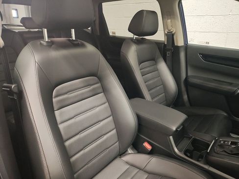 Used 2025 Honda CR-V EX-L image 10