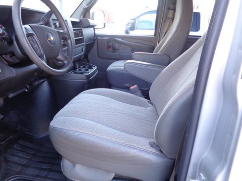 Used 2014 Chevrolet Express 3500 LT w/ LT Preferred Equipment Group RWD image 36