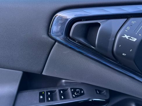 Used 2025 BMW X3 M50 w/ Premium Package image 10