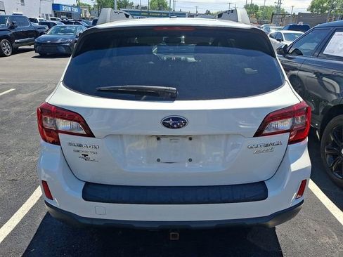 Used 2015 Subaru Outback 2.5i Limited AWD/4WD image 6
