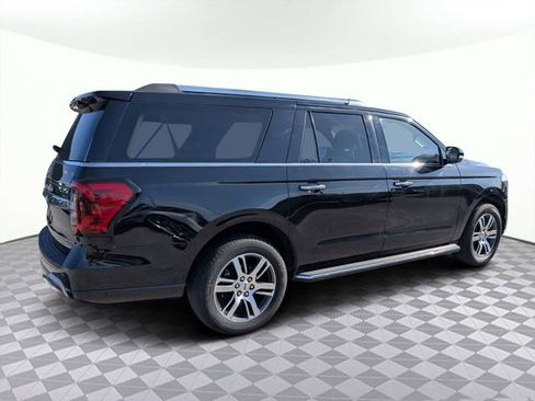 Used 2023 Ford Expedition Max Limited RWD image 3