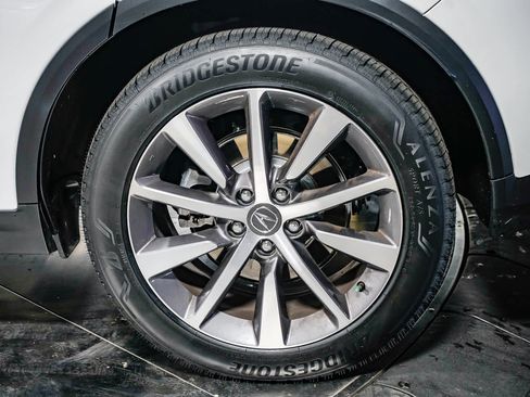 Used 2025 Acura MDX SH-AWD w/ Technology Package image 12