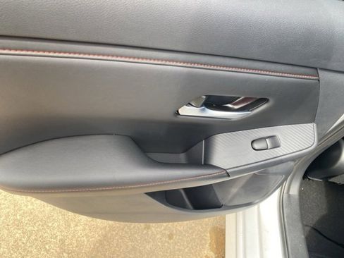 New 2025 Nissan Sentra SR image 12