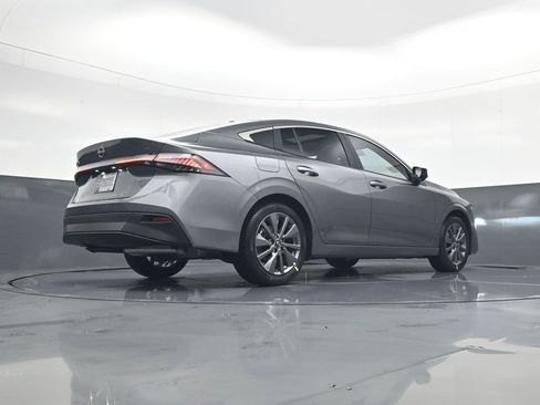 New 2026 Nissan Sentra SL w/ Floor Mat Package FWD image 23