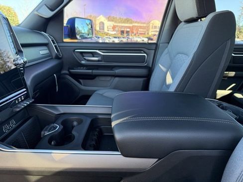 New 2026 RAM 1500 4x4 Crew Cab image 29