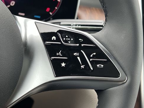 New 2026 Mercedes-Benz GLC 300 4MATIC image 37
