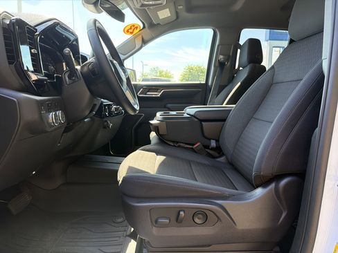 Used 2023 GMC Sierra 1500 Elevation AWD/4WD image 15