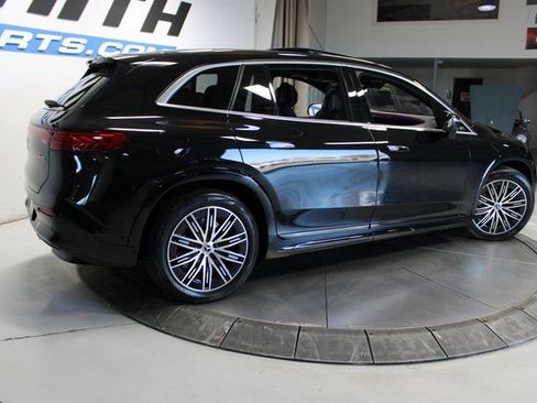 Used 2023 Mercedes-Benz EQS 580 4MATIC SUV image 6