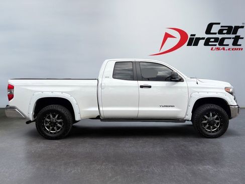 Used 2018 Toyota Tundra SR5 w/ SR5 Upgrade Package image 13