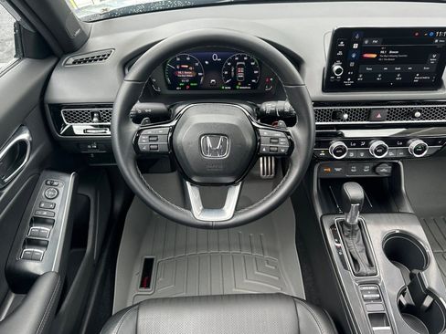 Used 2025 Honda Civic Sport Touring image 18