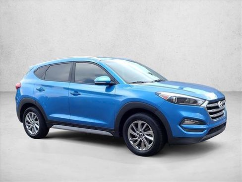 Used 2018 Hyundai Tucson SEL Plus w/ Cargo Package AWD/4WD image 6