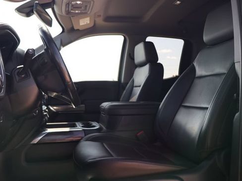 Used 2019 Chevrolet Silverado 1500 LTZ w/ LTZ Plus Package AWD/4WD image 9