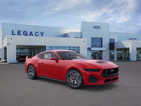 New 2026 Ford Mustang GT Premium w/ GT Performance Package RWD image 7