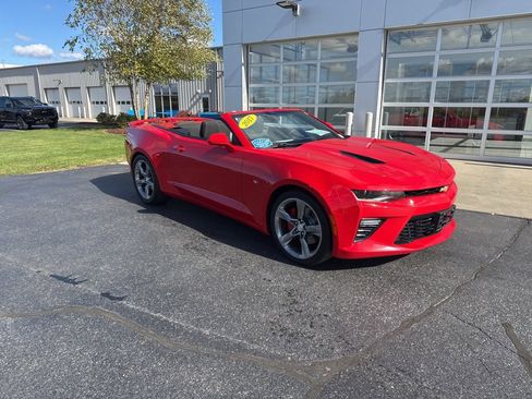 Used 2017 Chevrolet Camaro SS image 11