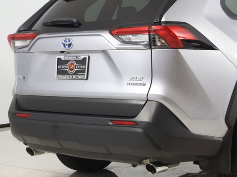 Used 2024 Toyota RAV4 XLE w/ Convenience Package image 42