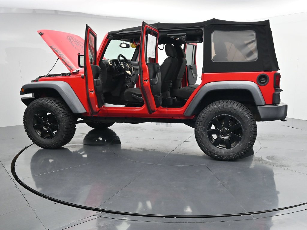 Used 2018 Jeep Wrangler Unlimited Sport S AWD/4WD image 41