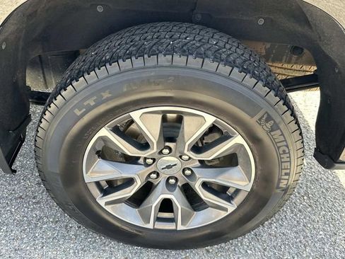 Used 2024 Chevrolet Silverado 1500 RST w/ Protection Package image 14