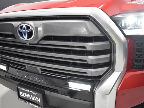 Used 2024 Toyota Tundra Limited AWD/4WD image 11
