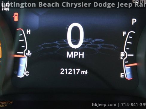 Used 2022 Jeep Compass Limited image 19