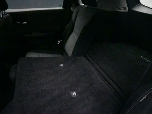 Used 2023 Nissan Rogue SV image 22