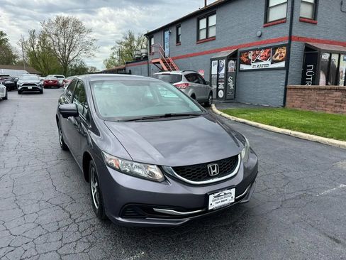 Used 2015 Honda Civic SE image 5