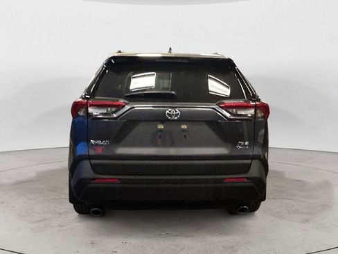 Used 2025 Toyota RAV4 XLE w/ Weather Package AWD/4WD image 4