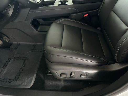 New 2026 GMC Acadia Elevation w/ Super Cruise Package image 11