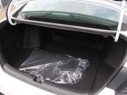 New 2025 Honda Accord EX-L image 4