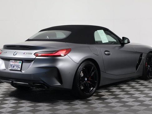 Certified 2024 BMW Z4 M40i w/ Premium Package RWD image 4