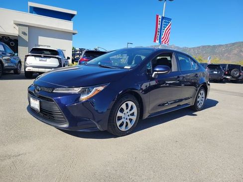 Used 2024 Toyota Corolla LE image 2