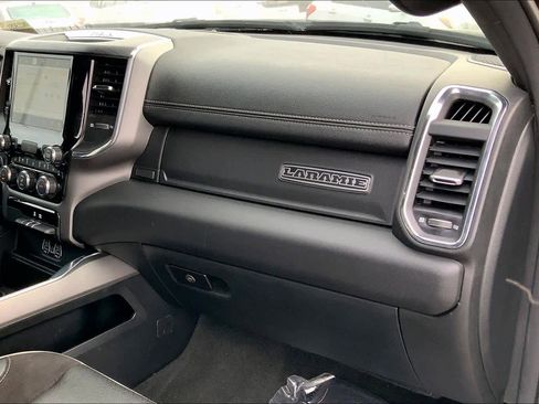 Used 2024 RAM 1500 Laramie image 16