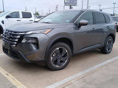 Used 2025 Nissan Rogue SV