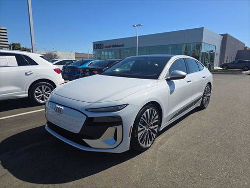 New 2025 Audi S6 e-tron Prestige image 7