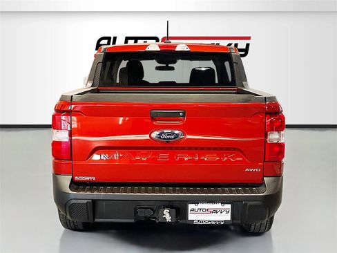 Used 2024 Ford Maverick XLT w/ XLT Luxury Package image 6