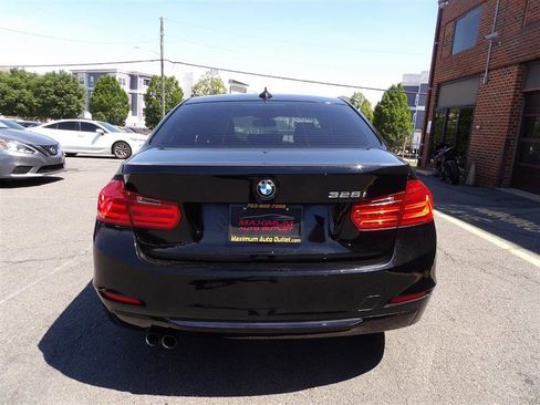 Used 2013 BMW 328i Sedan RWD image 4